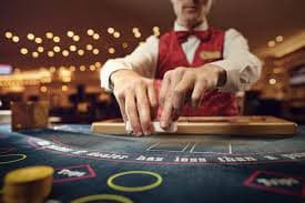 aston777 login platform overview showing sportsbook, live casino, and slot games